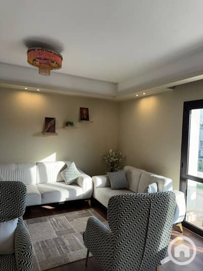 4 Bedroom Apartment for Rent in Sheikh Zayed, Giza - WhatsApp Image 2026-10-12 at 8.29. 18 PM. jpeg