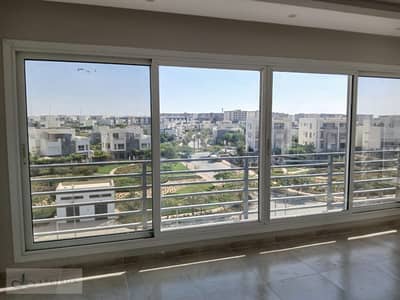 4 Bedroom Flat for Rent in New Cairo, Cairo - WhatsApp Image 2026-10-14 at 12.38. 37 PM (2). jpeg 4 Bedroom Flat for Rent in New Cairo, Cairo - WhatsApp Image 2026-10-14 at 12.38. 37 PM (2). jpeg