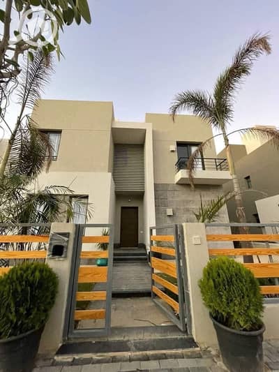 5 Bedroom Villa for Sale in 6th of October, Giza - IMG_9382. jpeg