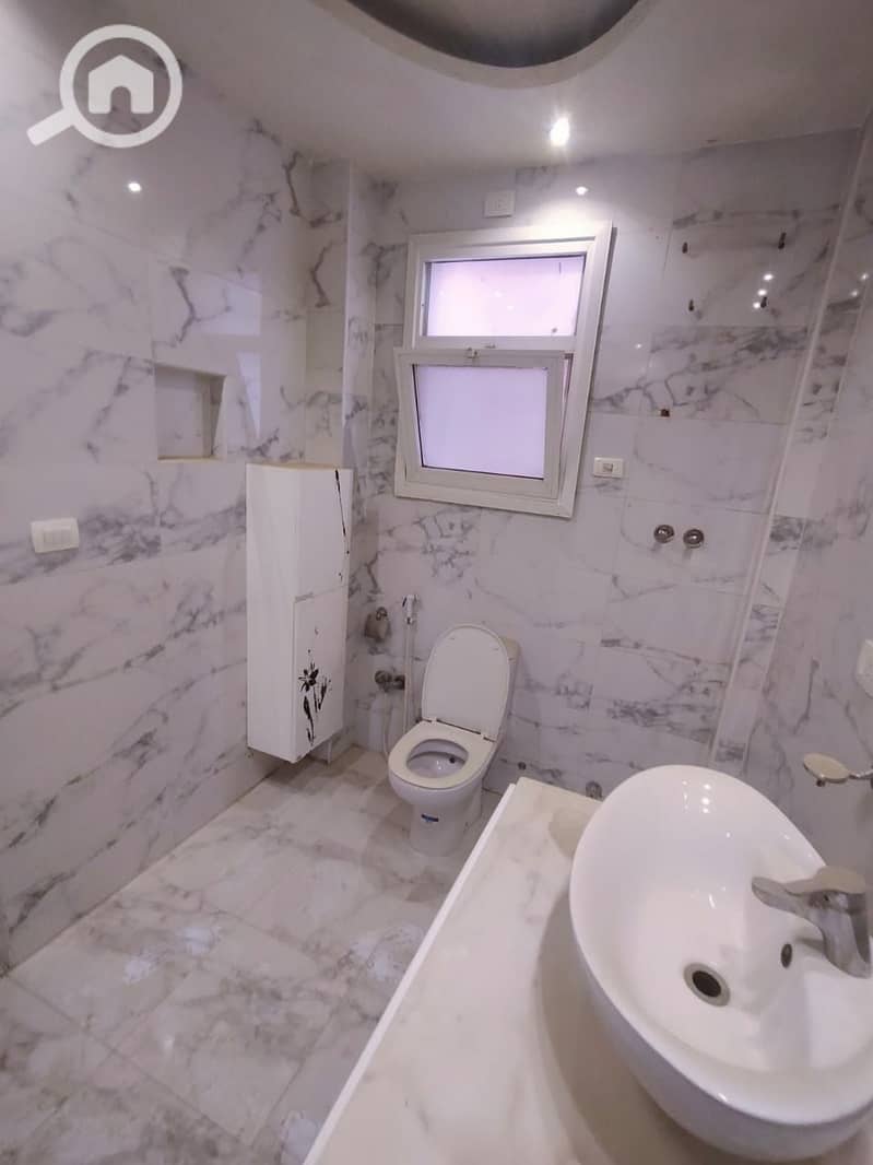 9 396057. jpg