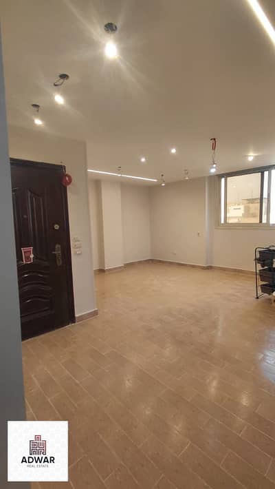 4 Bedroom Apartment for Sale in Mokattam, Cairo - WhatsApp Image 2026-10-15 at 3.05. 10 PM (5). jpeg 4 Bedroom Apartment for Sale in Mokattam, Cairo - WhatsApp Image 2026-10-15 at 3.05. 10 PM (5). jpeg