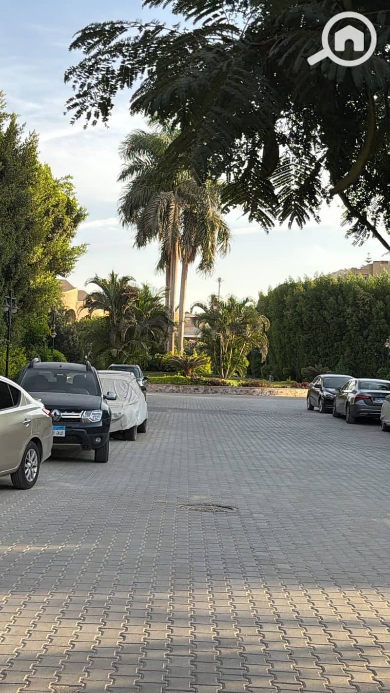 11 1000500922. jpg