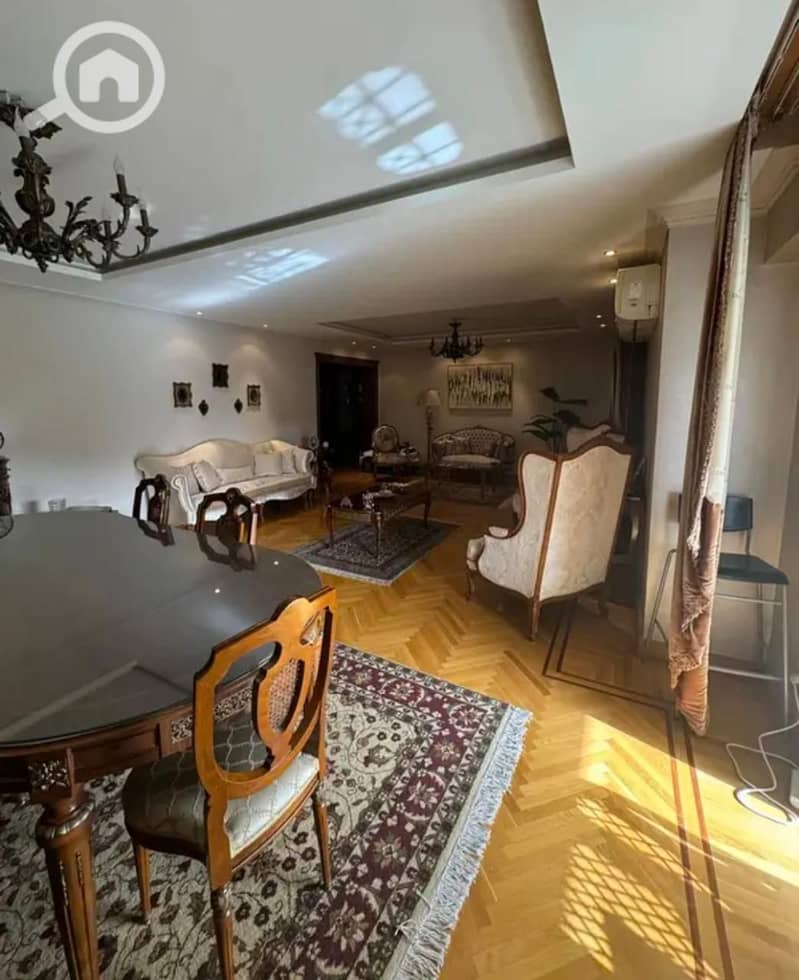 4 25874. jpg