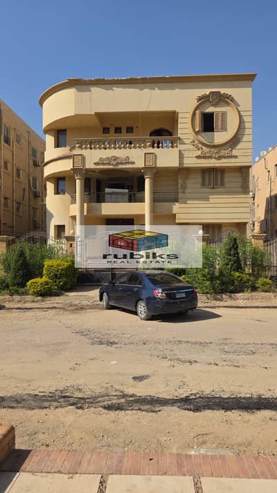 فیلا 5 غرف نوم للبيع في القاهرة الجديدة، القاهرة - WhatsApp Image 2026-10-15 at 1.42. 05 PM (2). jpeg
