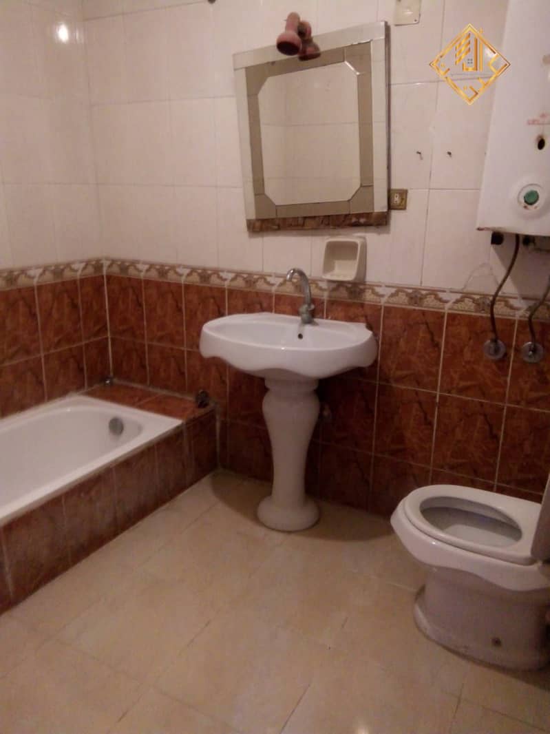 9 A247. jpg