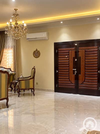7 Bedroom Duplex for Sale in Shorouk City, Cairo - WhatsApp Image 2026-10-15 at 16.19. 34 (3). jpeg