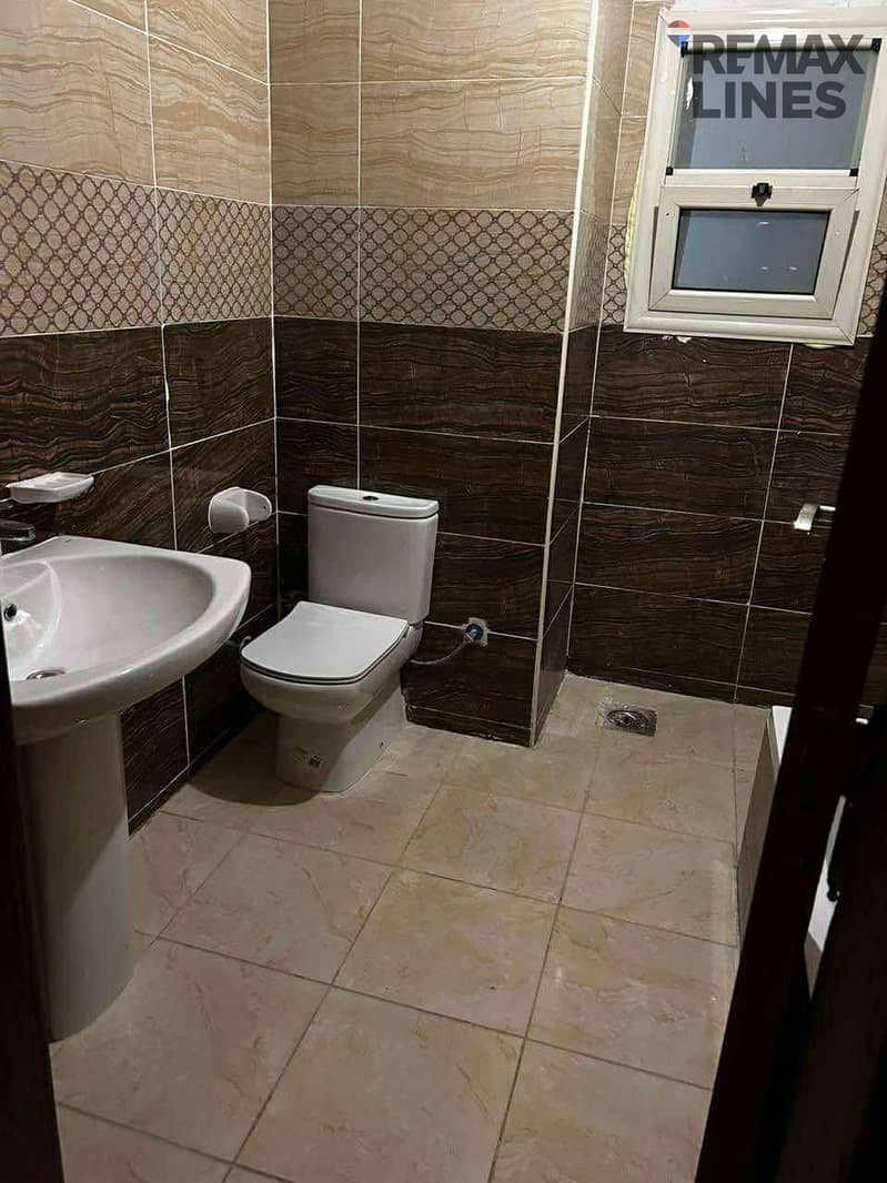 7 1000263637. jpg