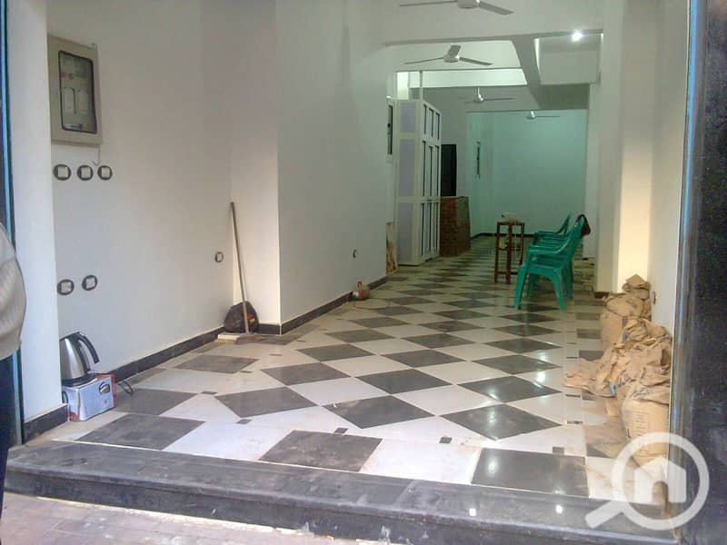 محل_90م_ثانى_نمرة_من_عبد_الناصر_بجوار_الشمندى_3. jpg محل_90م_ثانى_نمرة_من_عبد_الناصر_بجوار_الشمندى_3. jpg