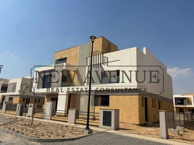 دوبلكس 3 غرف نوم للبيع في القاهرة الجديدة، القاهرة - WhatsApp Image 2026-10-01 at 5.45. 06 PM. jpeg دوبلكس 3 غرف نوم للبيع في القاهرة الجديدة، القاهرة - WhatsApp Image 2026-10-01 at 5.45. 06 PM. jpeg