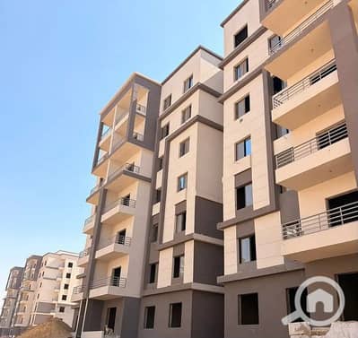 شقة 2 غرفة نوم للبيع في مدينة الشروق، القاهرة - bc39b95c-4b0d-4fc6-bac5-91301c865f1d. jpg شقة 2 غرفة نوم للبيع في مدينة الشروق، القاهرة - bc39b95c-4b0d-4fc6-bac5-91301c865f1d. jpg