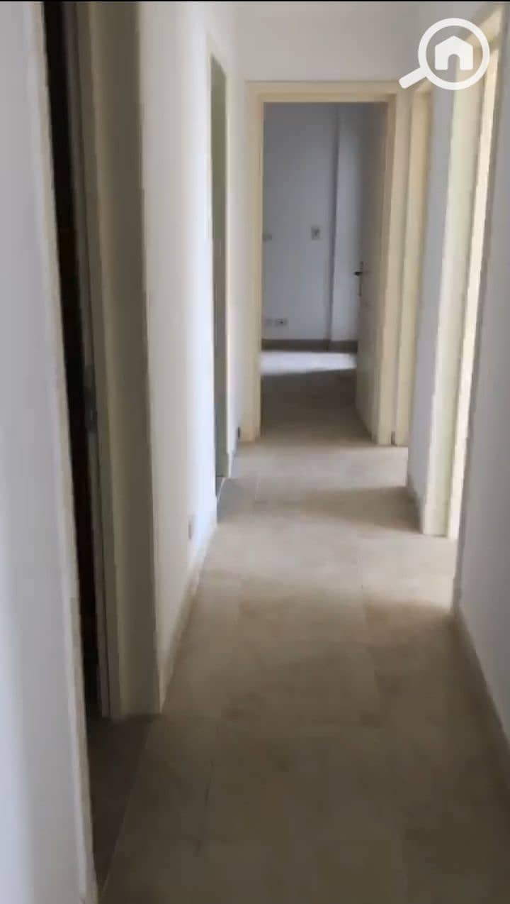 4 120521. jpg