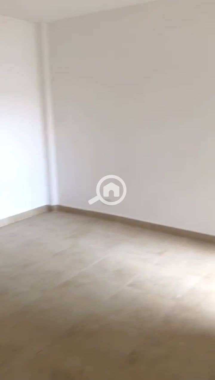 8 120519. jpg