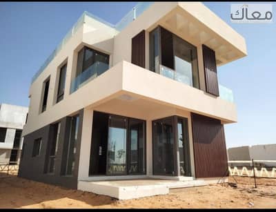 فیلا 5 غرف نوم للبيع في القاهرة الجديدة، القاهرة - WhatsApp Image 2026-10-14 at 12.43. 36. jpeg
