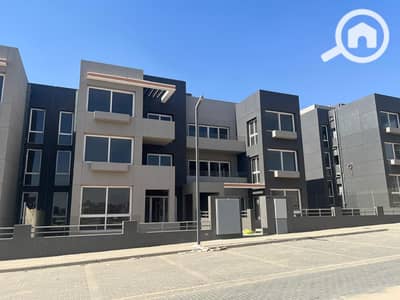3 Bedroom Flat for Sale in 6th of October, Giza - 1000289723. jpg
