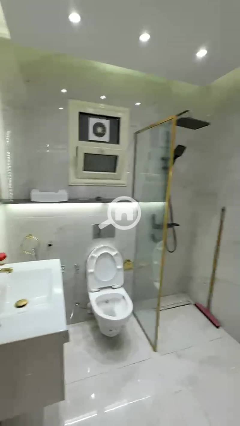 7 bathroom_1. jpg