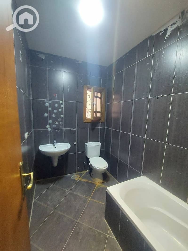 5 image_1792090009841. jpg