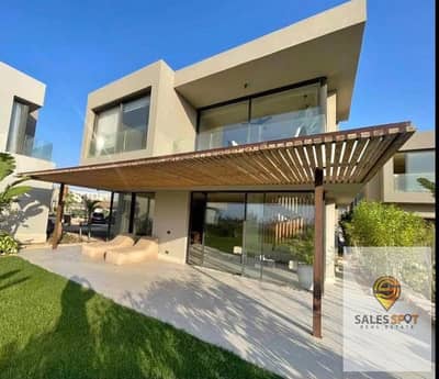 5 Bedroom Townhouse for Sale in New Cairo, Cairo - 707b3ad8-bf91-4f0b-ae9b-00922bfce5c7. jpg