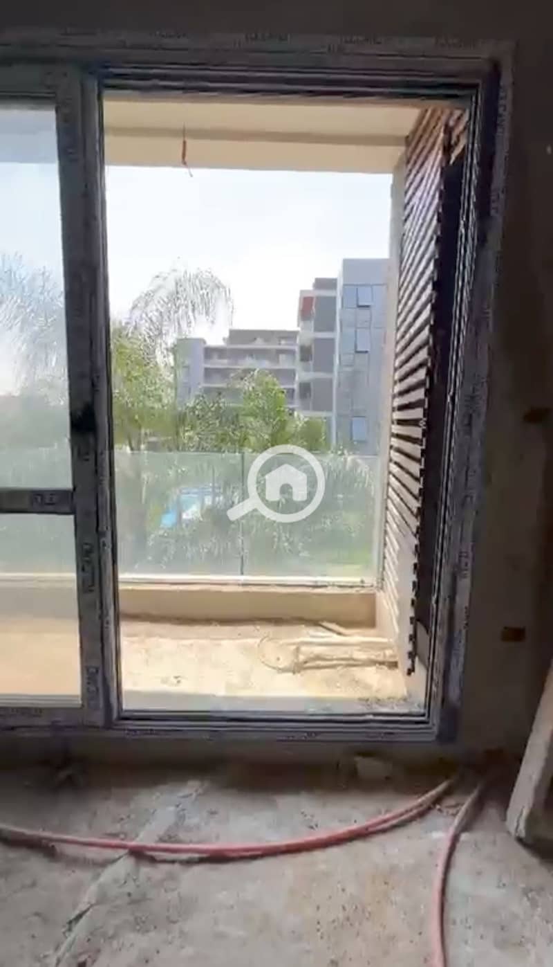 10 124991. jpg