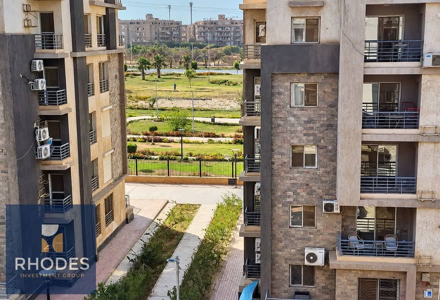8 Urban Courtyard Between Apartment Buildings. png