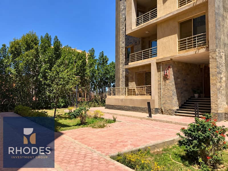 10 Sunlit Apartment Courtyard Entrance. png