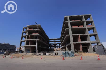 Retail for Sale in New Cairo, Cairo - 664A2622. JPG