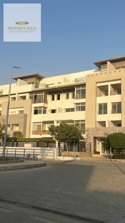 3 Bedroom Flat for Sale in New Cairo, Cairo - db3c1763-8905-46a2-91e7-57bc432515e6. jpg