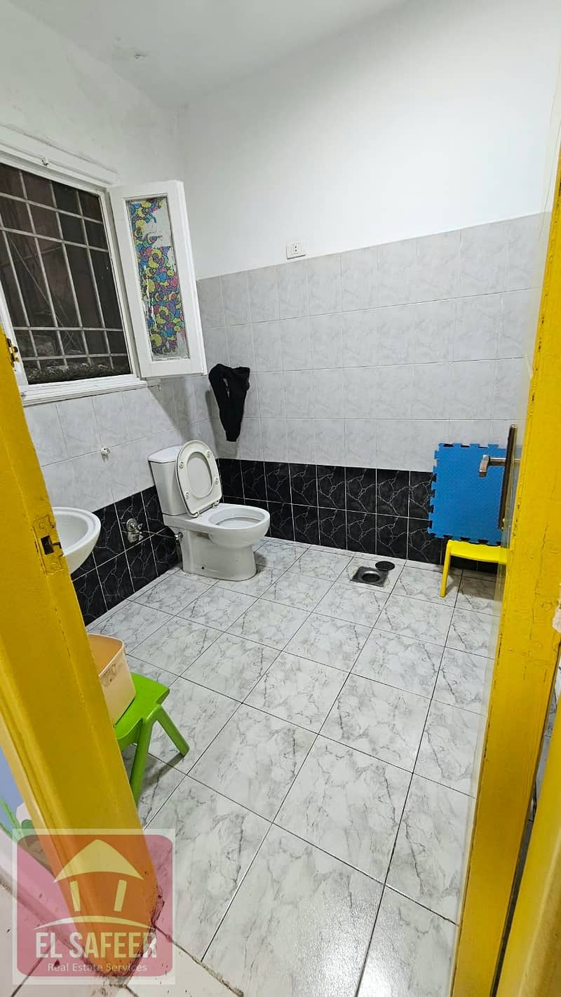 4 3da570cc-6614-4cb7-8547-7896c2352d6d. jpg