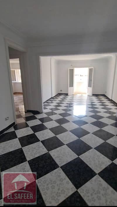 مکتب  للايجار في سموحة، الإسكندرية - 86ee79b9-35e9-45a4-932c-475236af0c9b. jpg