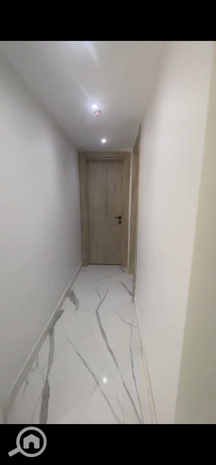 5 1000417004. jpg