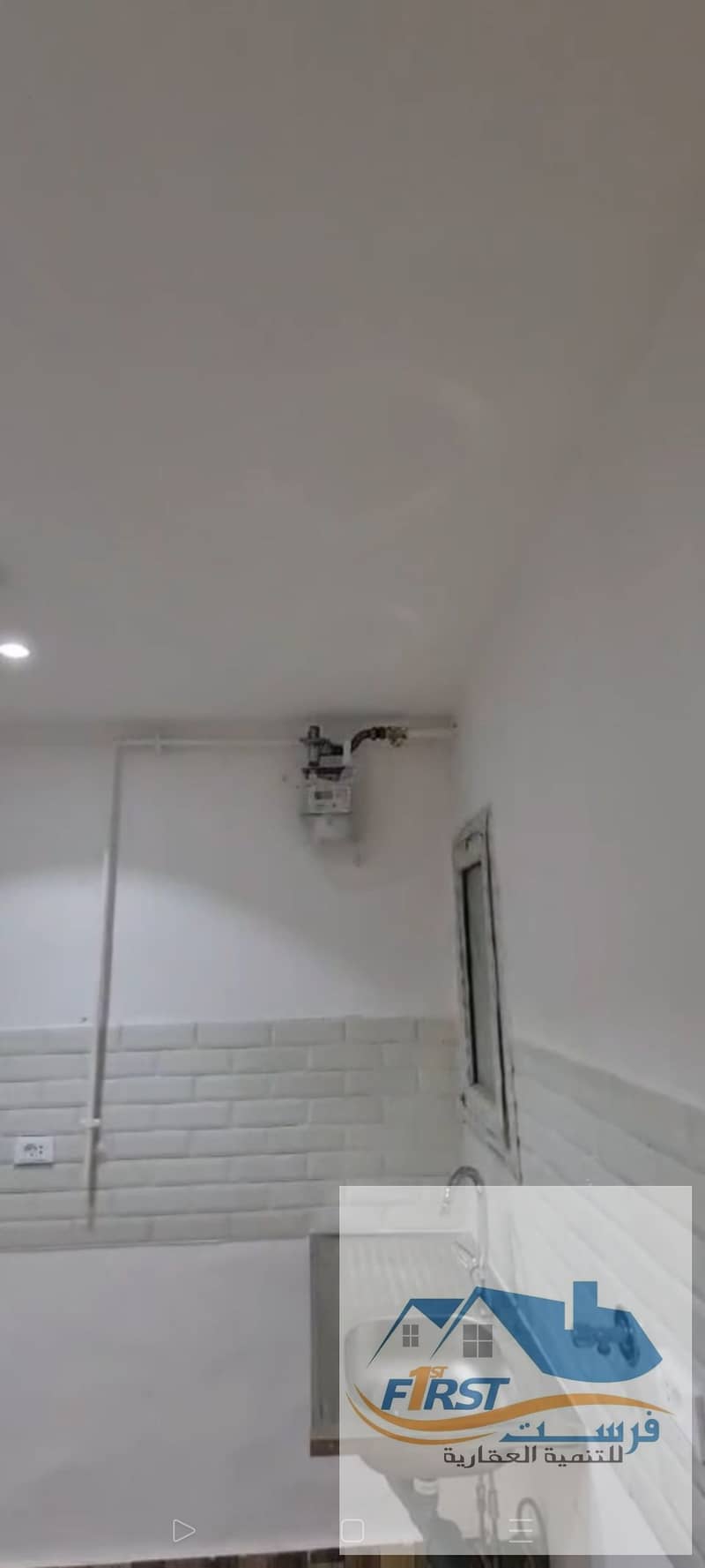9 1000350968. jpg