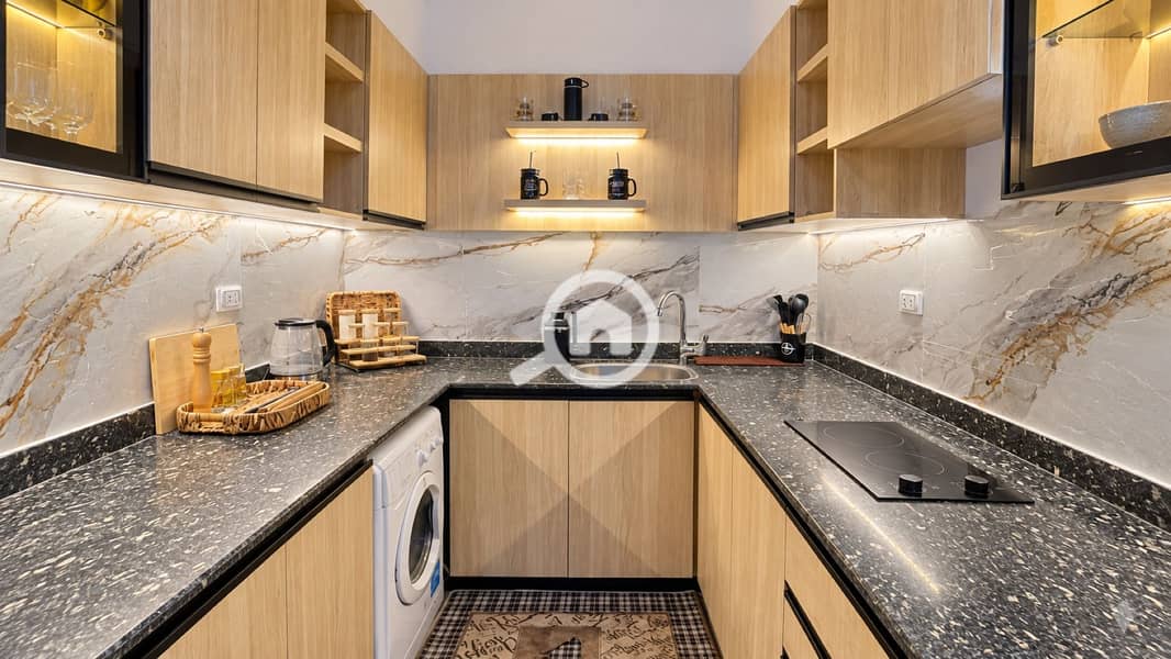 11 10-kitchen-wide-symmetrical. jpg