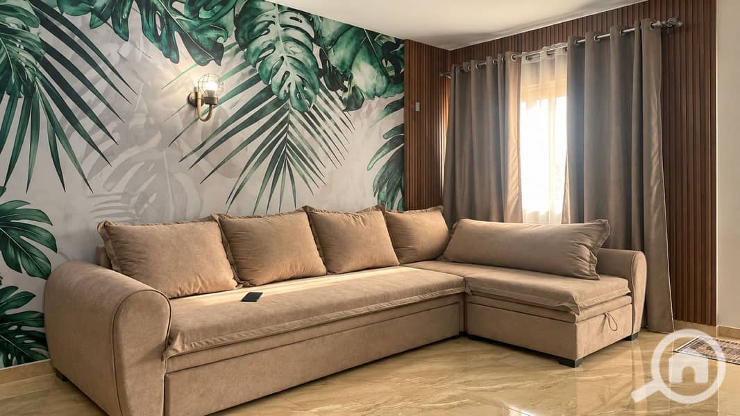 20 20-living-room-sectional-close. jpg