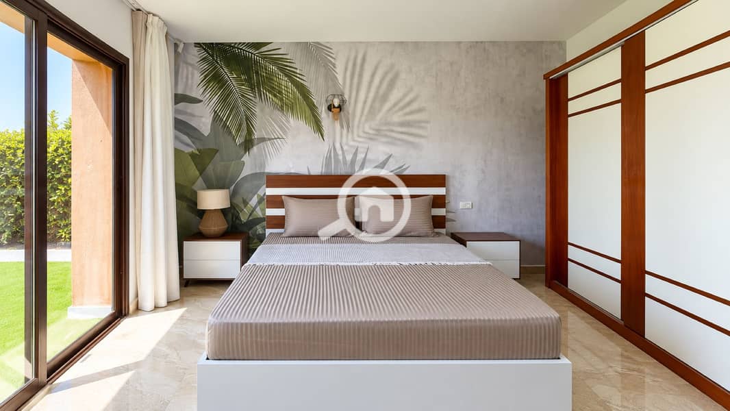 21 21-bedroom-bed-and-wardrobe. jpg
