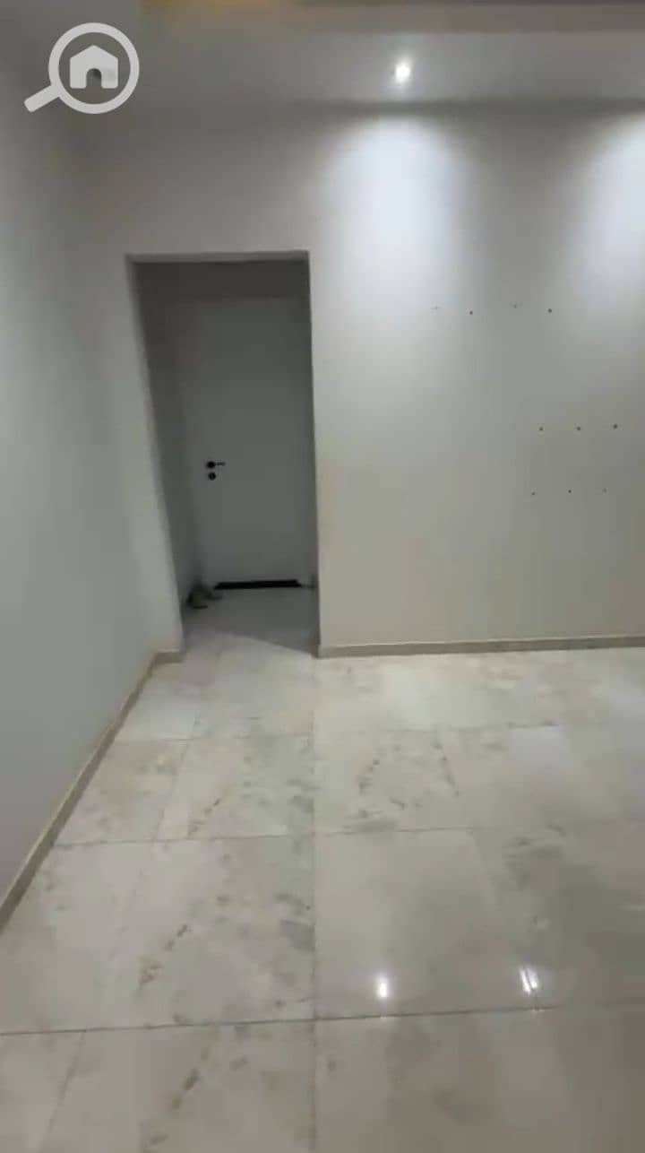 2 1000969450. jpg