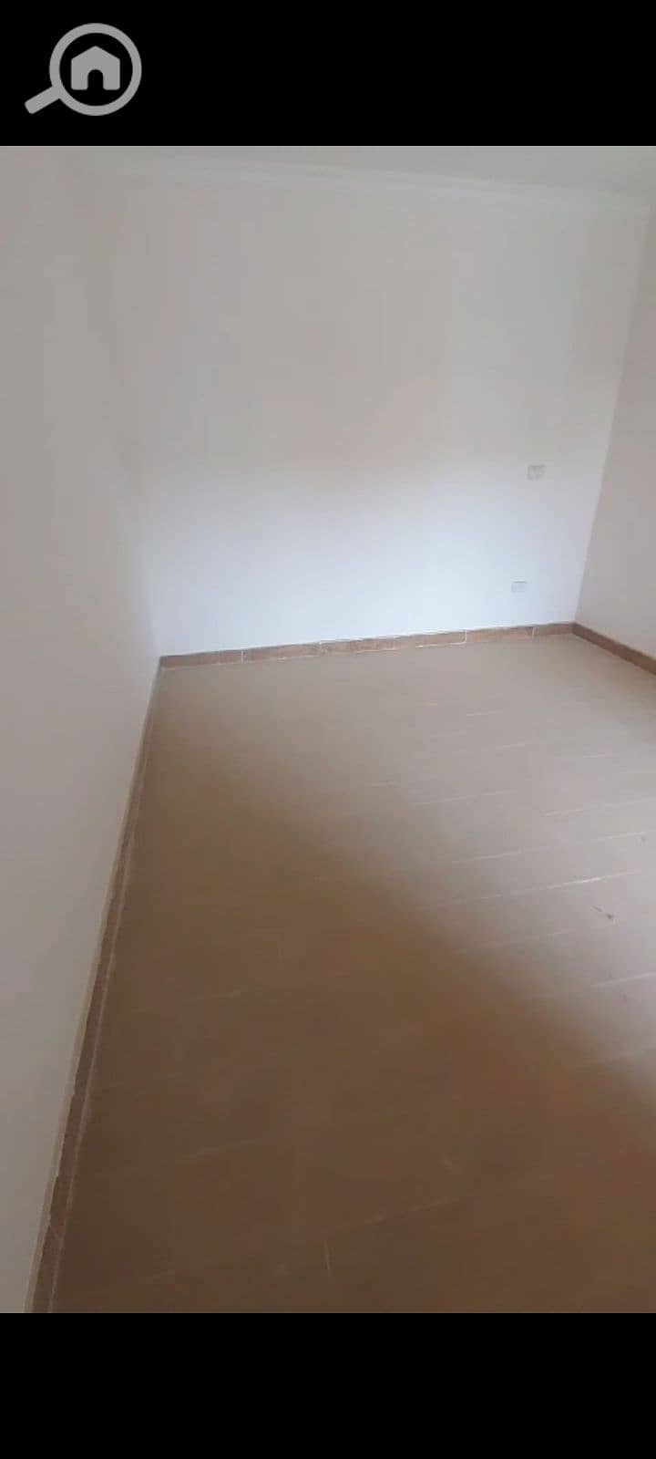 10 1000111930. jpg