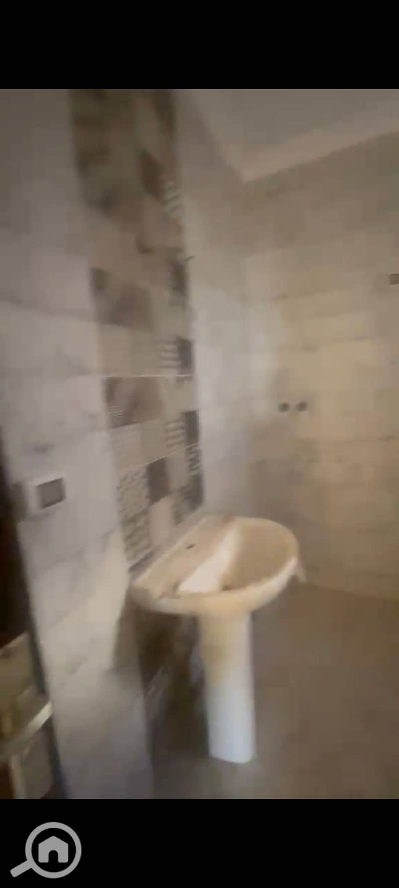 8 1000452117. jpg