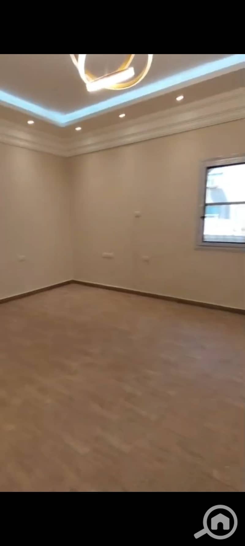 8 1000557336. jpg