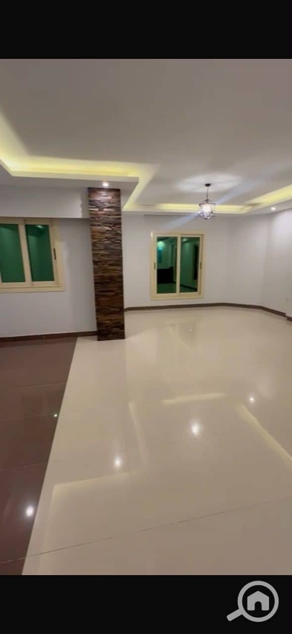 2 541743. jpg