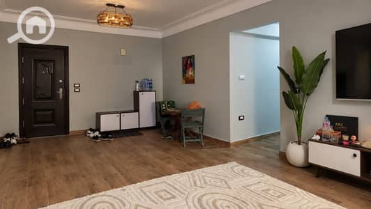 3 Bedroom Flat for Rent in Smoha, Alexandria - WhatsApp Image 2026-10-17 at 12.49. 05 PM (4). jpeg