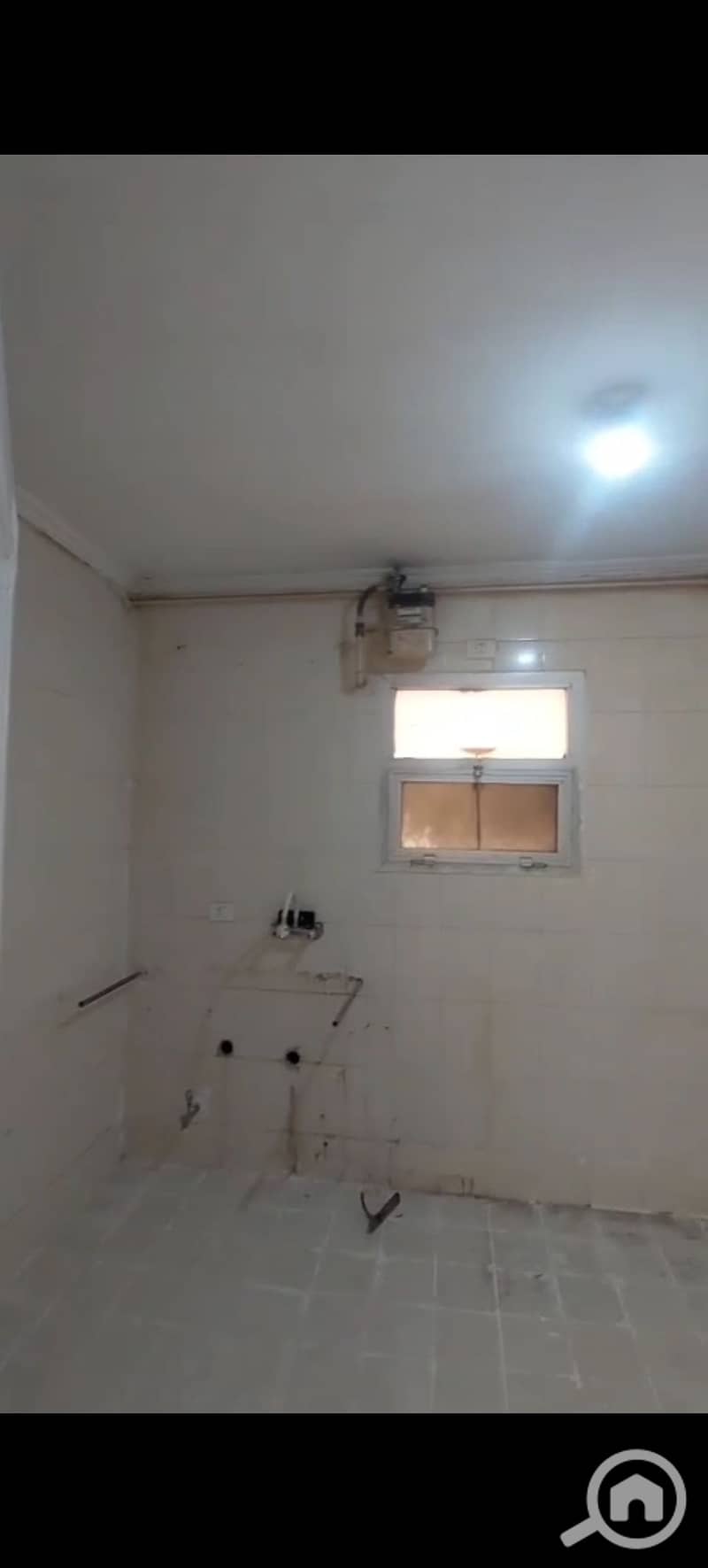 5 1001079365. jpg