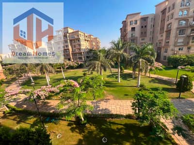 3 Bedroom Flat for Sale in Madinaty, Cairo - 13a1f08c-c856-49d1-821c-60baa8a3028b. jpg 3 Bedroom Flat for Sale in Madinaty, Cairo - 13a1f08c-c856-49d1-821c-60baa8a3028b. jpg