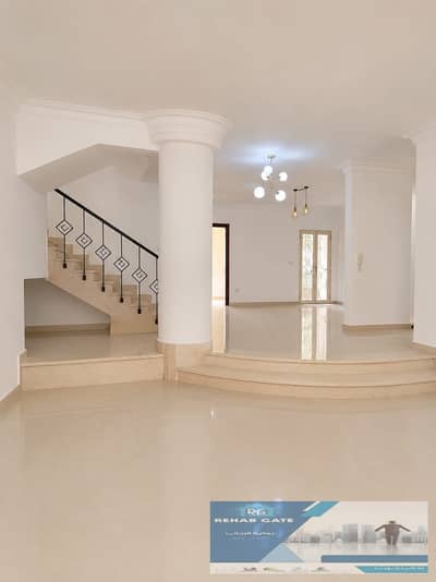 دوبلكس 4 غرف نوم للايجار في القاهرة الجديدة، القاهرة - WhatsApp Image 2026-10-17 at 2.00. 06 PM. jpeg دوبلكس 4 غرف نوم للايجار في القاهرة الجديدة، القاهرة - WhatsApp Image 2026-10-17 at 2.00. 06 PM. jpeg
