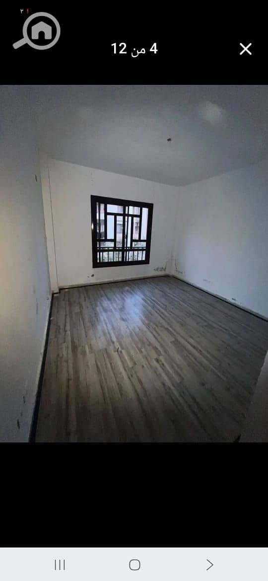 3 692856. jpg