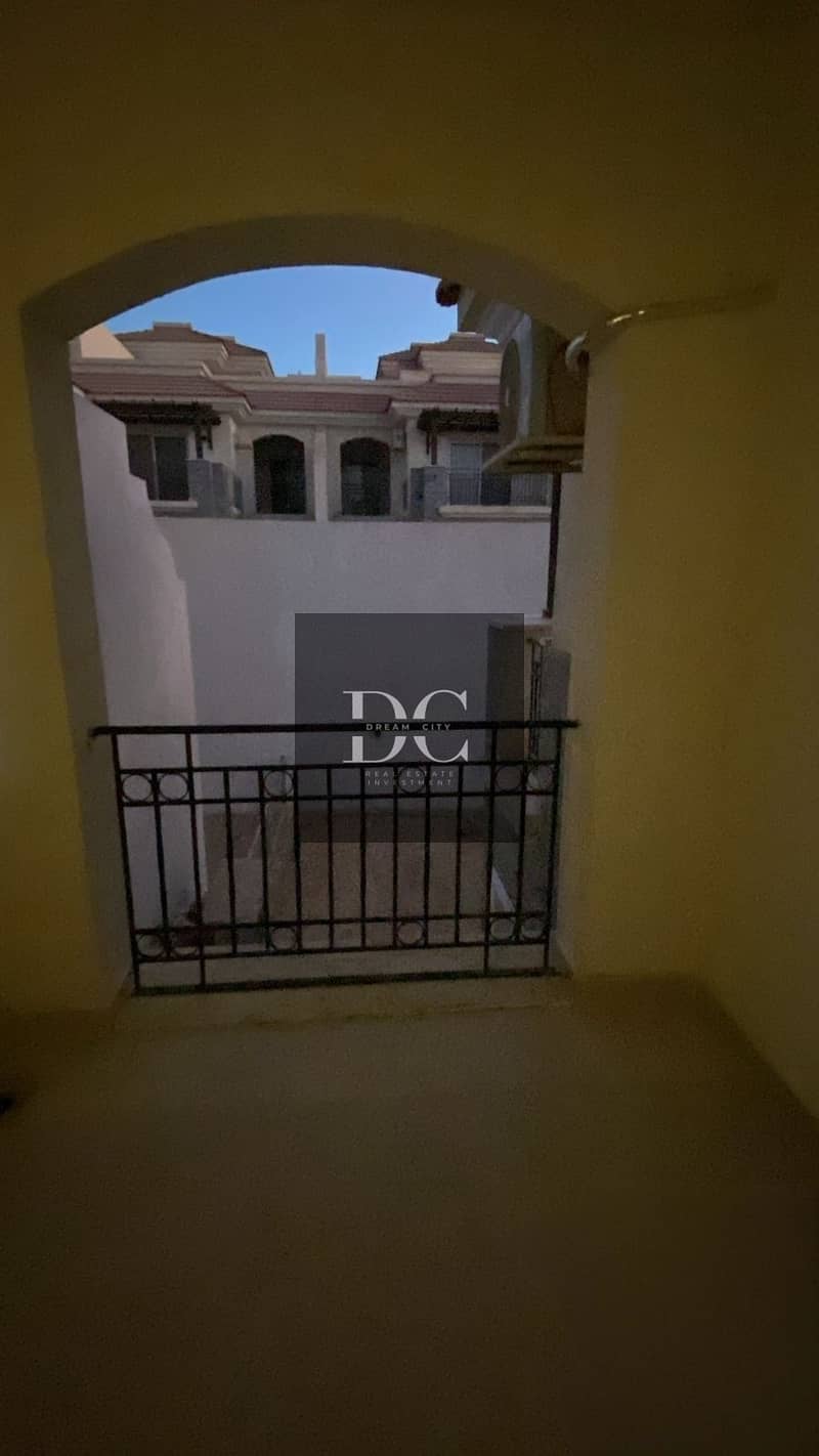 10 5. jpeg