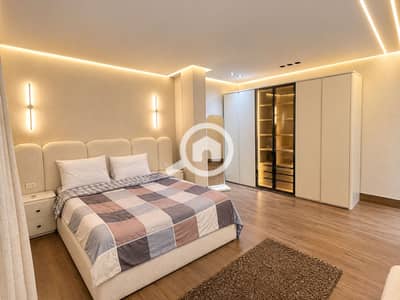 فلیٹ 3 غرف نوم للايجار في القاهرة الجديدة، القاهرة - wedfasxc_luxury_bedroom. png