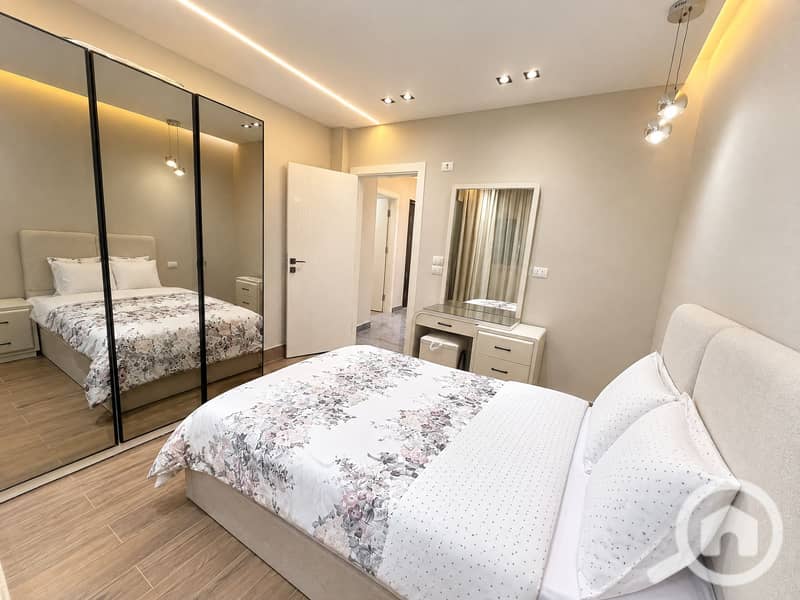 8 luxury_apartment_enhanced. png