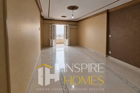 فلیٹ 3 غرف نوم للايجار في سموحة، الإسكندرية - 1. jpg
