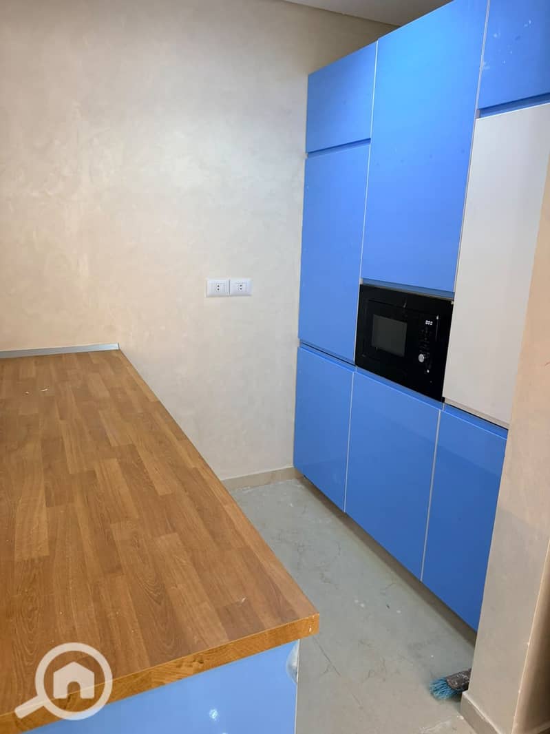 4 40275. jpg