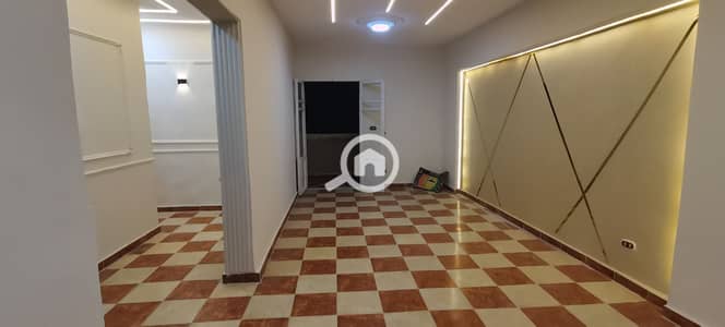 فلیٹ 3 غرف نوم للبيع في ميامي، الإسكندرية - IMG_20261017_202901_1. jpg فلیٹ 3 غرف نوم للبيع في ميامي، الإسكندرية - IMG_20261017_202901_1. jpg