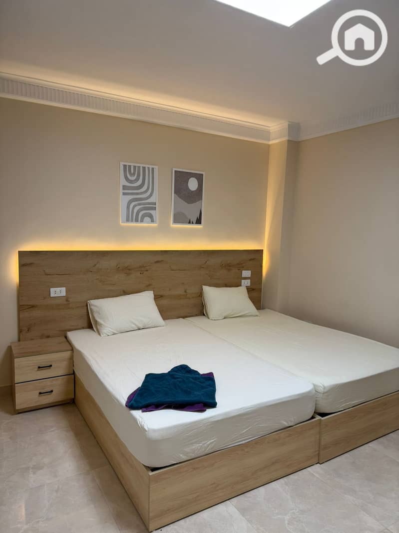 6 1000342114. jpg